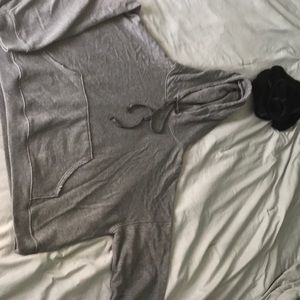 Grey hooded Sweatshirt